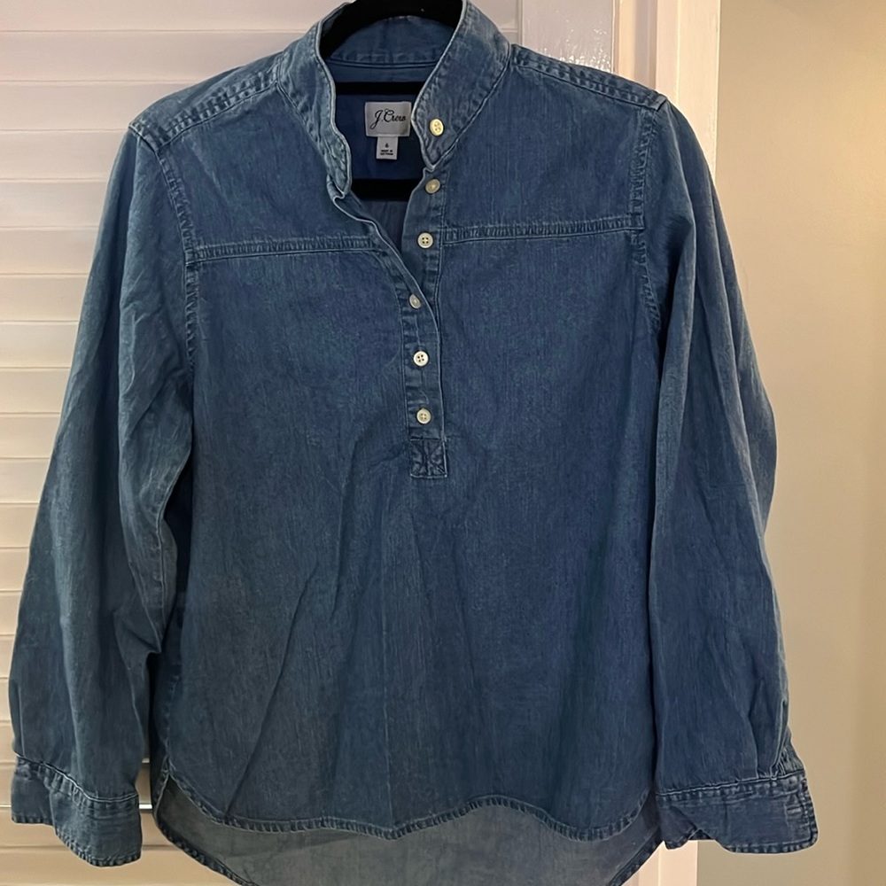 Jcrew Jean shirt. Size 6 excellent condition